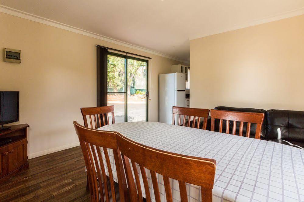 Riverview Tourist Park Holiday park 4*